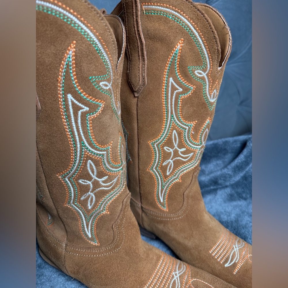 Dingo Women’s‎ Hot Sauce Embroidered Snip Toe Cowboy Boots In Camel - Picture 4 of 7